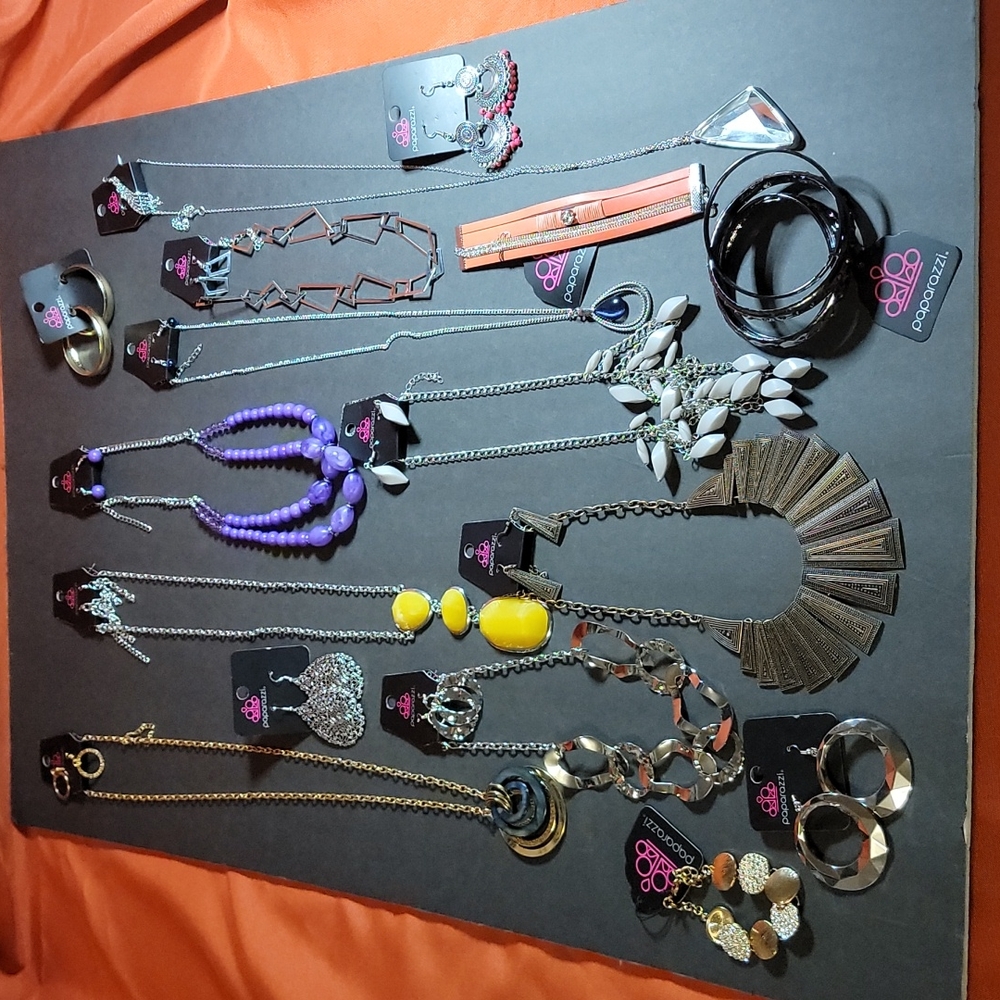 Paparazzi Jewelry Bundle of 16 NWT Necklaces Earrings Bracelets 1M